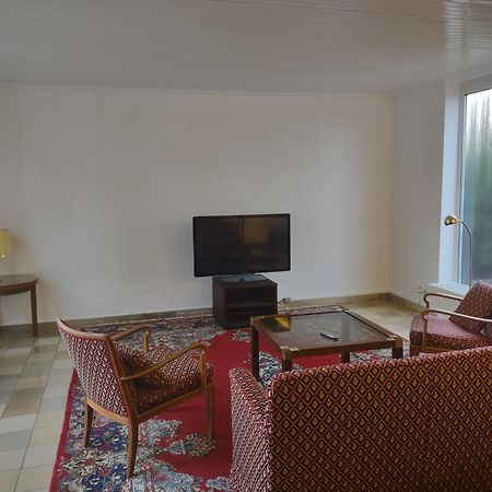 Ruhiges Haus Mit Privatem Garten Halstenbek Εξωτερικό φωτογραφία