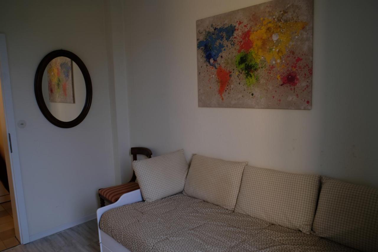 Ruhiges Haus Mit Privatem Garten Halstenbek Εξωτερικό φωτογραφία